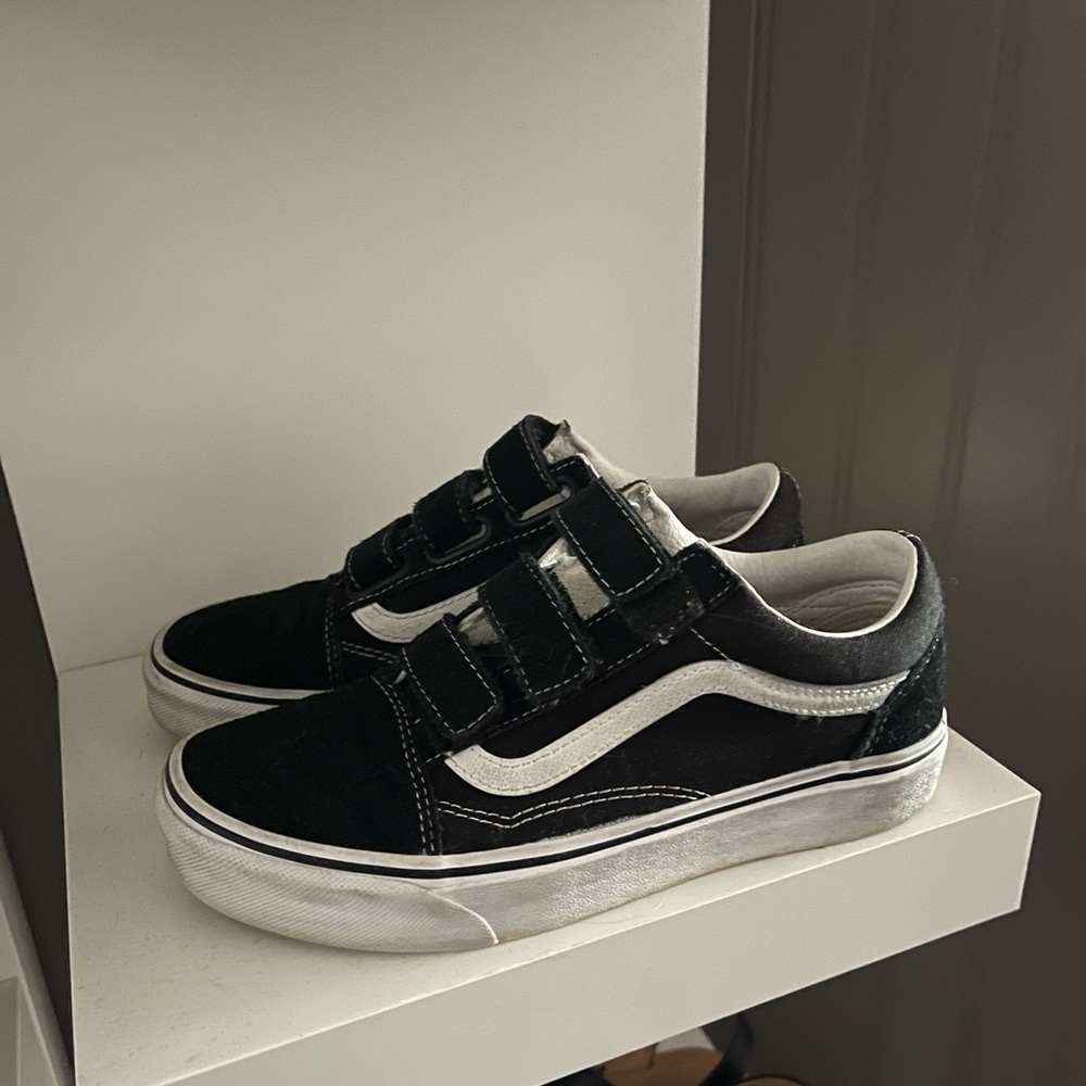 Black velcro vans